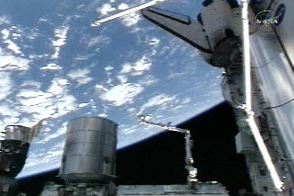 Den internationella rymdstationen ISS har tvingats väja för resterna av en gammal japansk raket. Arkivbild.
