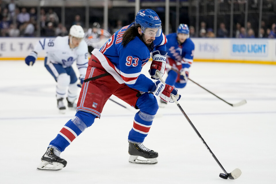 New York Rangers och Mika Zibanejad ställs mot New Jersey Devils i första omgången av Stanley Cup-slutspelet.