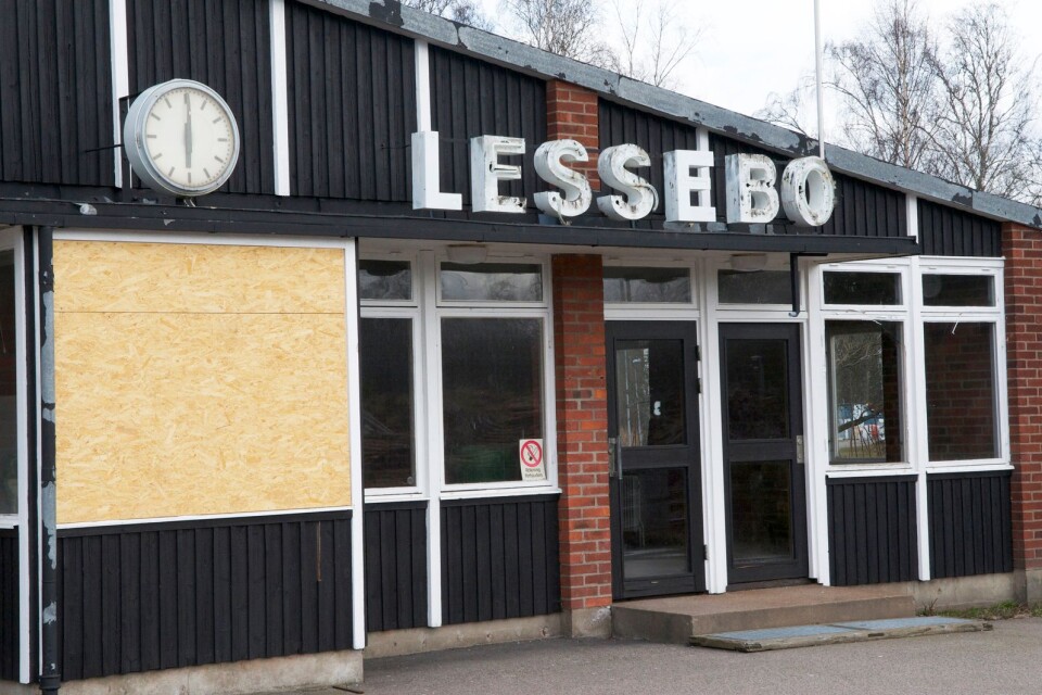 Misstänkt skadegörelse på Lessebo station. Arkivbild.