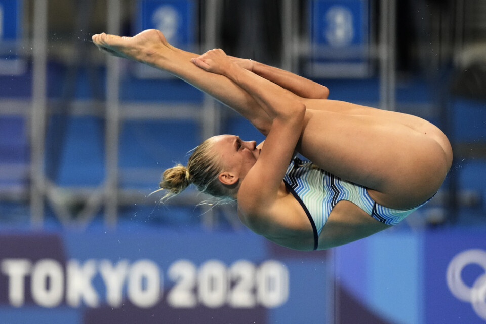 Emma Gullstrand slogs ut i semifinal i tremeterssvikten.