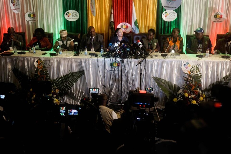 Sittande presidenten Emmerson Mnangagwa från partiet Zanu-PF har vunnit presidentvalet i Zimbabwe meddelar landets valkommission. Den zimbabwiska oppositionen motsätter sig vad de kallar "falska" valresultat. - Resultaten som har meddelats har inte ver
