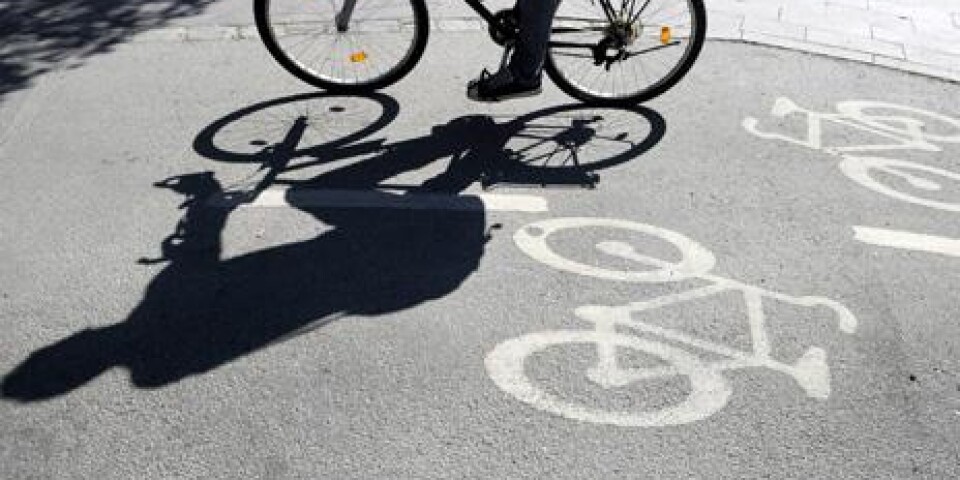 INSÄNDARE: ”Jag som ensam kvinna på cykel har blivit touchad av bilar"