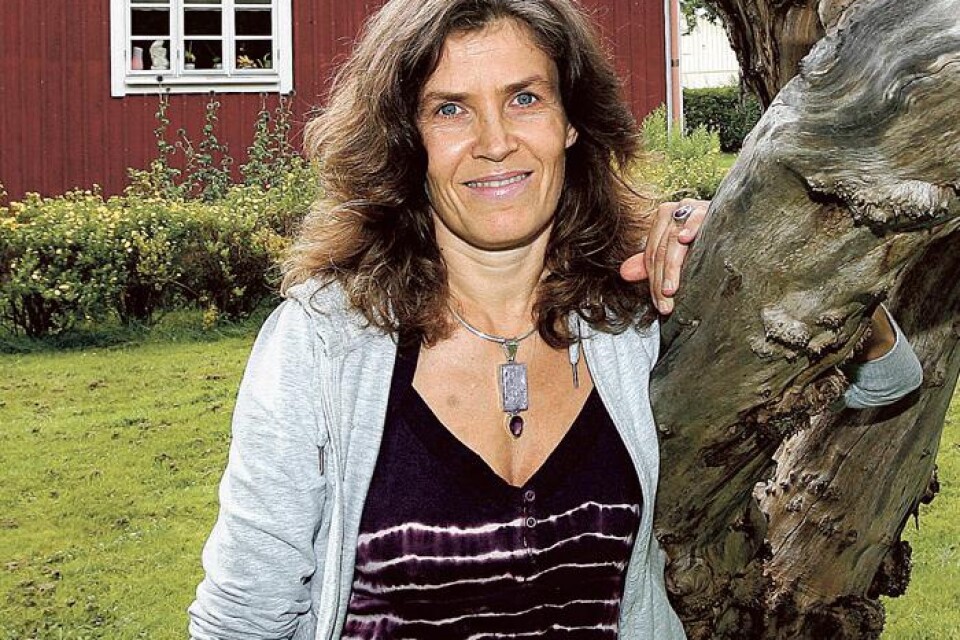 ?Herrljunga och mitt hus kommer alltid att ha en speciell plats i mitt hjärta?, säger Iara Fahlström som nu flyttar till Stockholm och storstadens utbud av kultur och kurser. "Naturen ger lugn och frid, så visst behöver man både och."