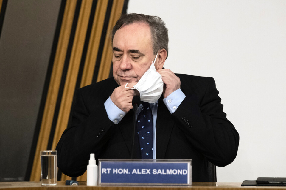 Alex Salmond. Bilden togs vid ett utskottsförhör kring övergreppsanklagelserna i februari i år.