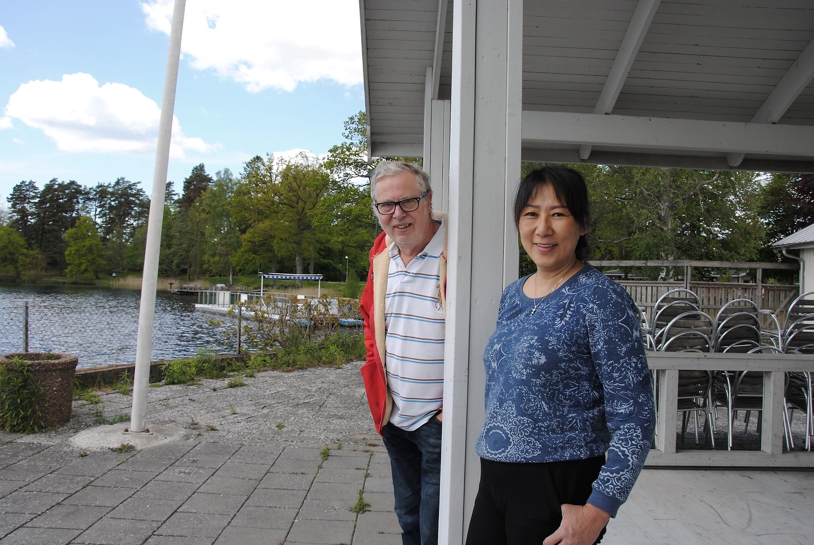 Erling och Angela Karlsson ska öppna upp Strandpaviljongen efter att den stått tom i två år.