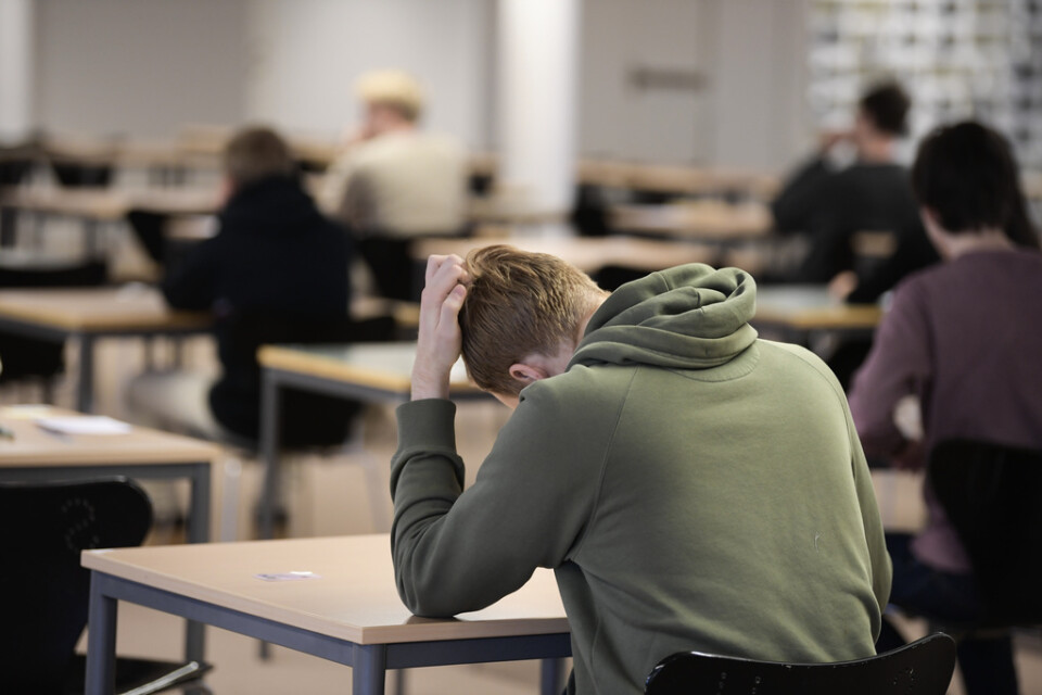 Studenter gör högskoleprovet på Stockholms Universitet 2020. Arkivbild.