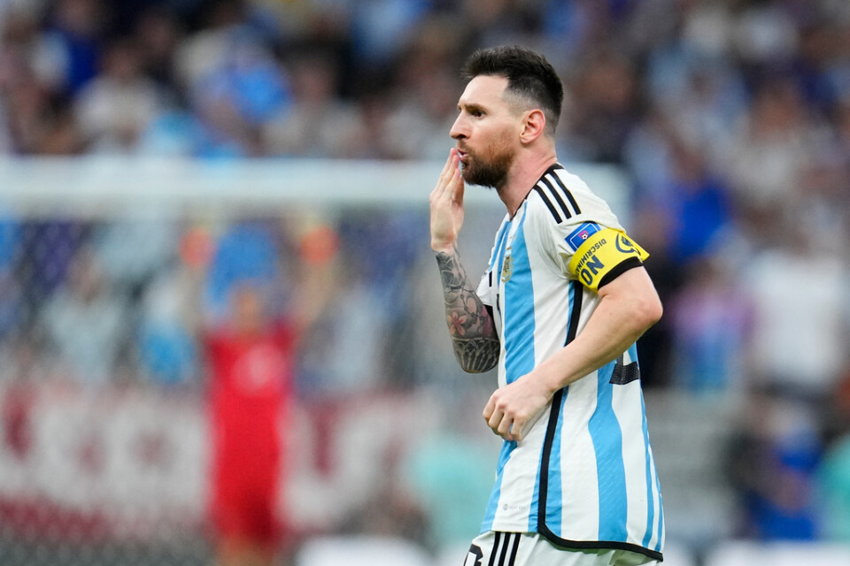 Argentinas Lionel Messi sade några mindre väl valda ord till Nederländernas Wout Weghorst efter VM-kvartsfinalen.