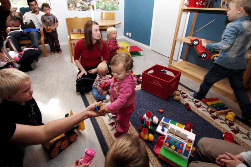Öppna förskolan i Skene hålls öppen under våren, men därefter är framtiden osäker även för den.