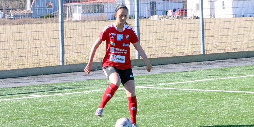 Felicia Muukka och den övriga backlinjen gjorde en godkänd insats mot Göteborgs DFF, trots förlust med 0–4.