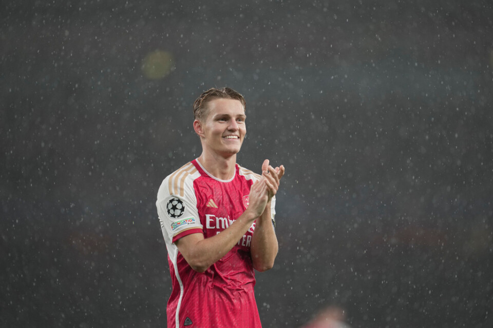 Martin Ødegaard har skrivit ett långtidskontrakt med Arsenal.