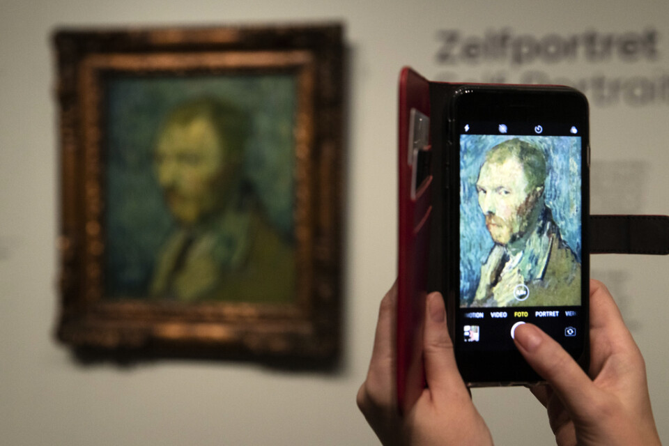 På bilden syns ett självporträtt av Vincent van Gogh. Bilden är från en utställning i Nederländerna i januari i år.