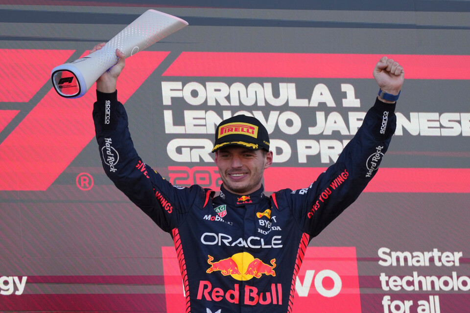 Red Bull-föraren Max Verstappen tillbaka högst på pallen.
