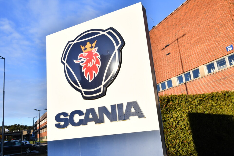 Lastbilstillverkaren Scania drar tillbaka utdelningsförslaget till aktieägarna. Arkivbild.