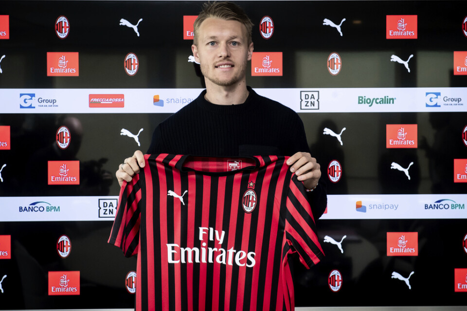 Danske Simon Kjær lånas ut till Milan.