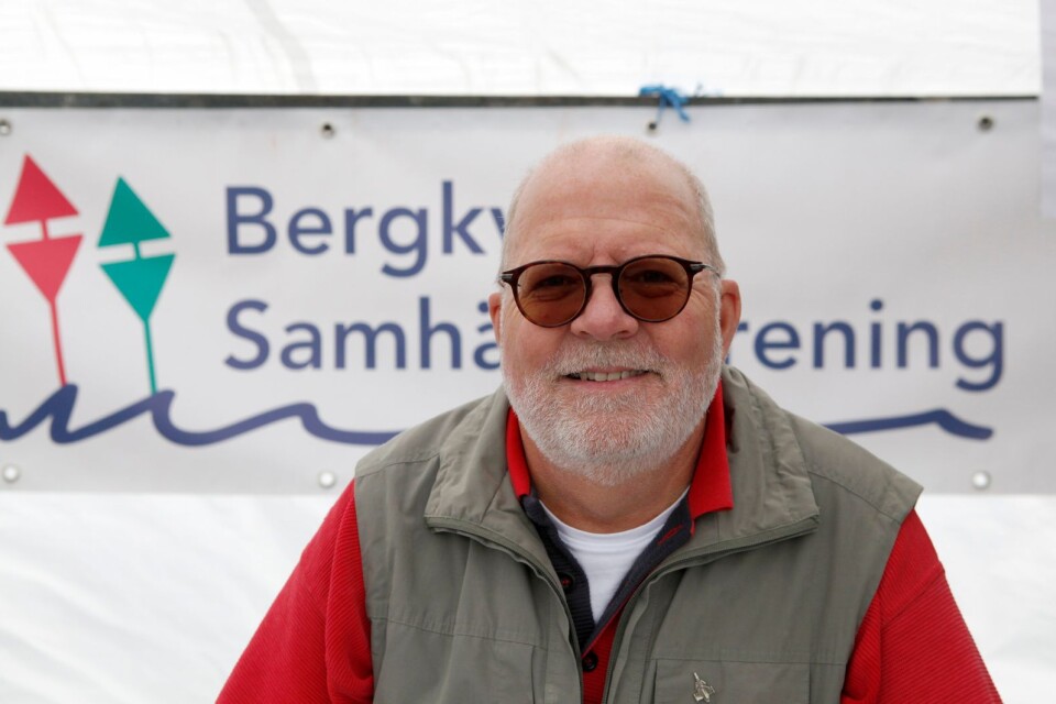 Bosse Jonsson och Bergkvara samhällsförening som på lördag arrangerar bakluckeloppis i Bergkvara hamn, hoppas på ett 50-tal säljare. "Intresset är stort och många har ringt och frågat om plats, en del till och med från Nybro", säger han.