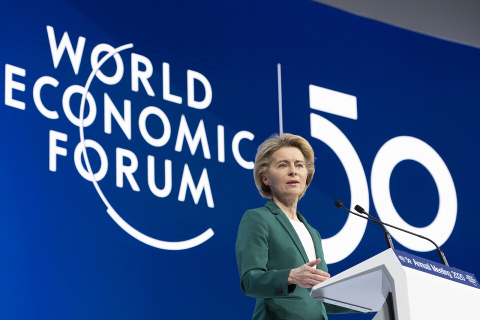 Världsekonomiskt forum ställer in årsmötet för 2021. På bilden syns EU-kommissionens ordförande Ursula von der Leyen tala på årsmötet 2020. Arkivbild.