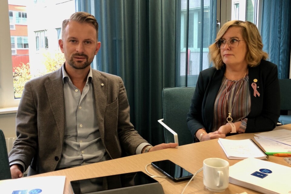 Jimmy Loord (KD) och Malin Sjölander (M): ”Vi kommer vaccinera oss mot Covid-19 och hoppas att alla i Kalmar län gör detsamma.”
