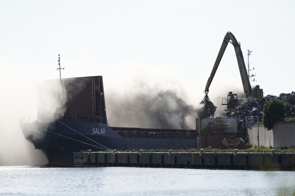 Det har brunnit i ett fartyg i Landskrona hamn.