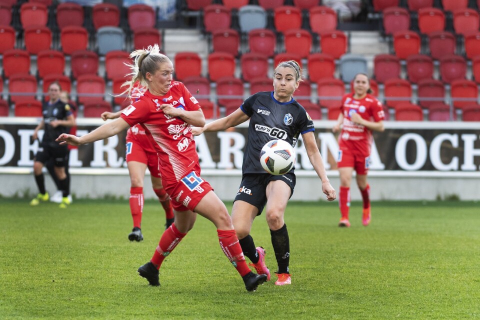 Andrea Mist Pálsdòttir gjorde sin bästa match sedan hon kom till Växjö DFF. Mot Linköping var hon en av tre centrala mittfältare.