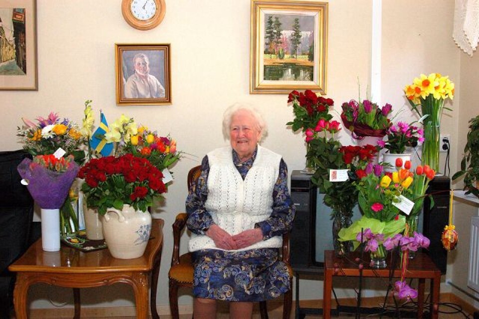 Karin Lomell fyllde 100 år den 11 april. Privat bild