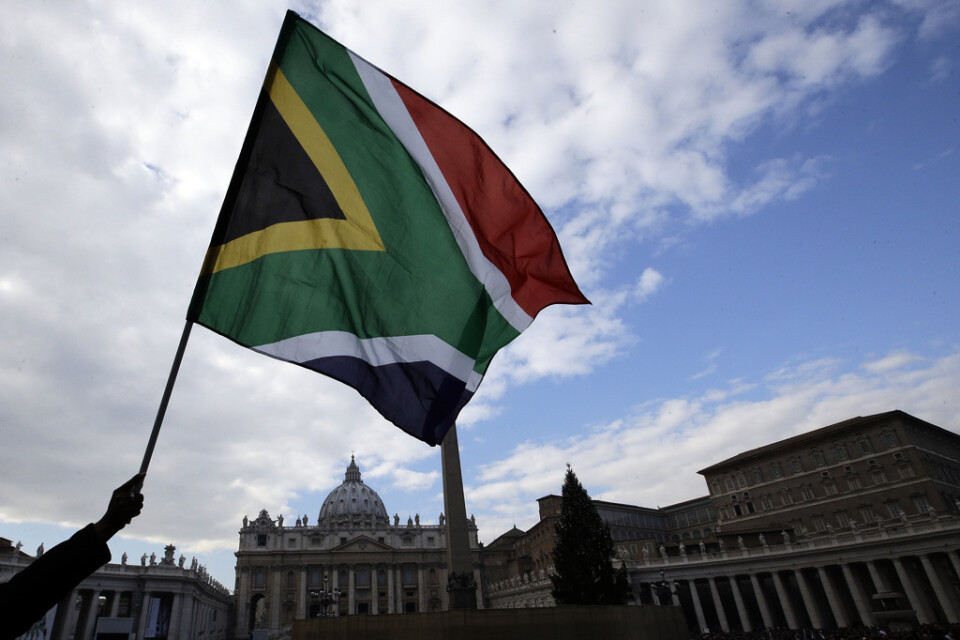 Sydafrikas flagga sedan 1994. Arkivbild.