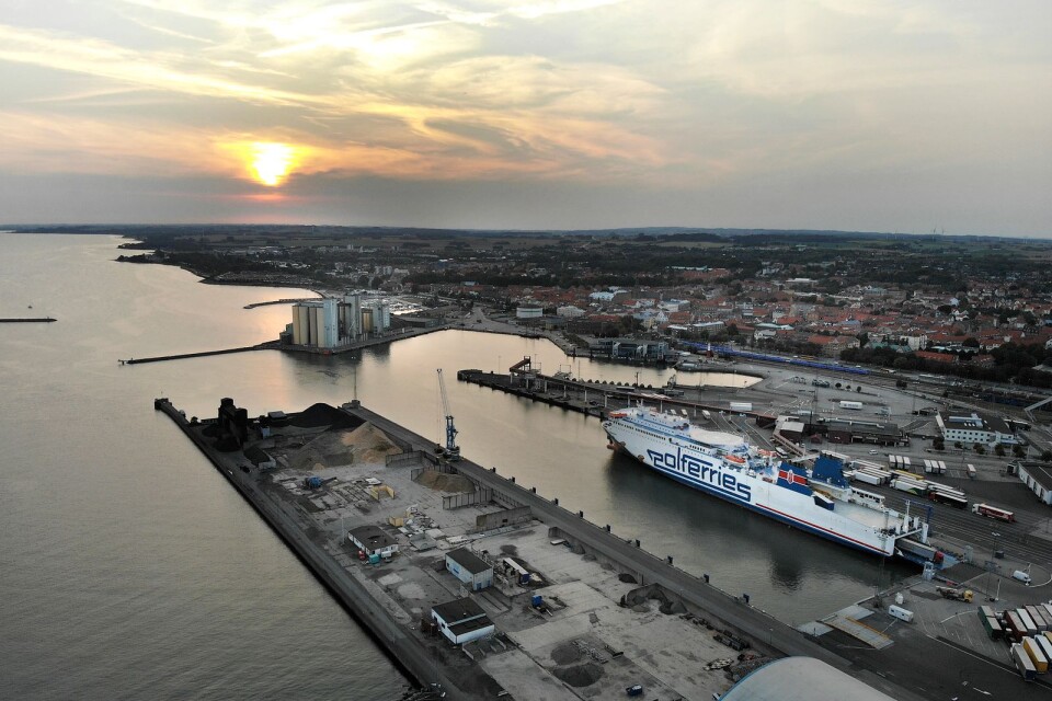 Frågan om hamnen i Ystad är ännu inte avgjord.