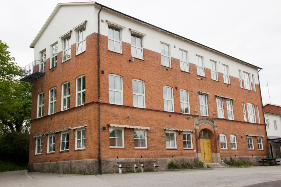 Elever på Snäckebacksskolan hotade med att göra upp med knytnävarna efter skolan. Skolledningen ingrep direkt och det resulterade i att några elever skickades hem. Foto: Marcus Johansson