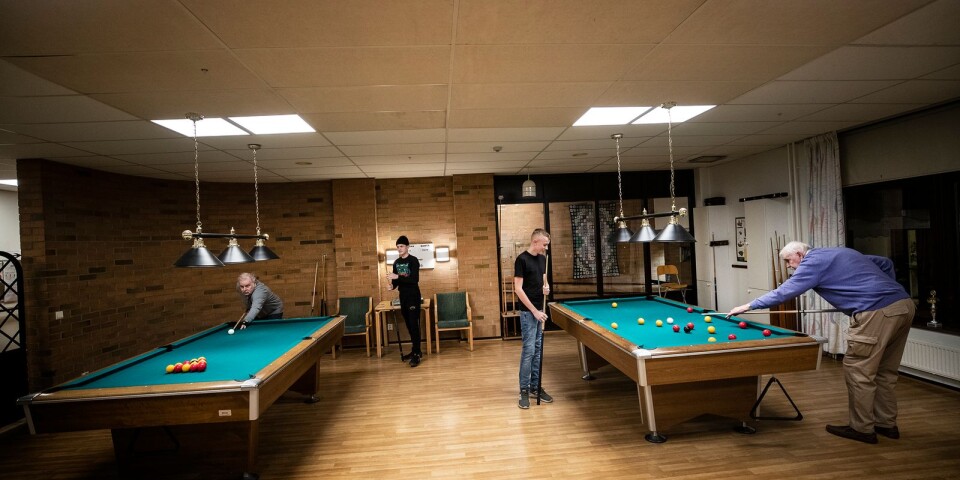 I dag öppnar Akka. Bilden togs vid ett tidigare tillfälle, då pensionärer utmanade ungdomar från Skegrie fritidsgård i en hård match.