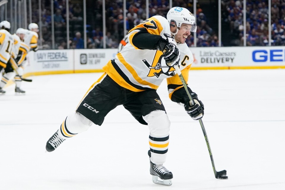 Pittsburghstjärnan Sidney Crosby missar starten av NHL-säsongen sedan han opererat handleden. Arkivbild.