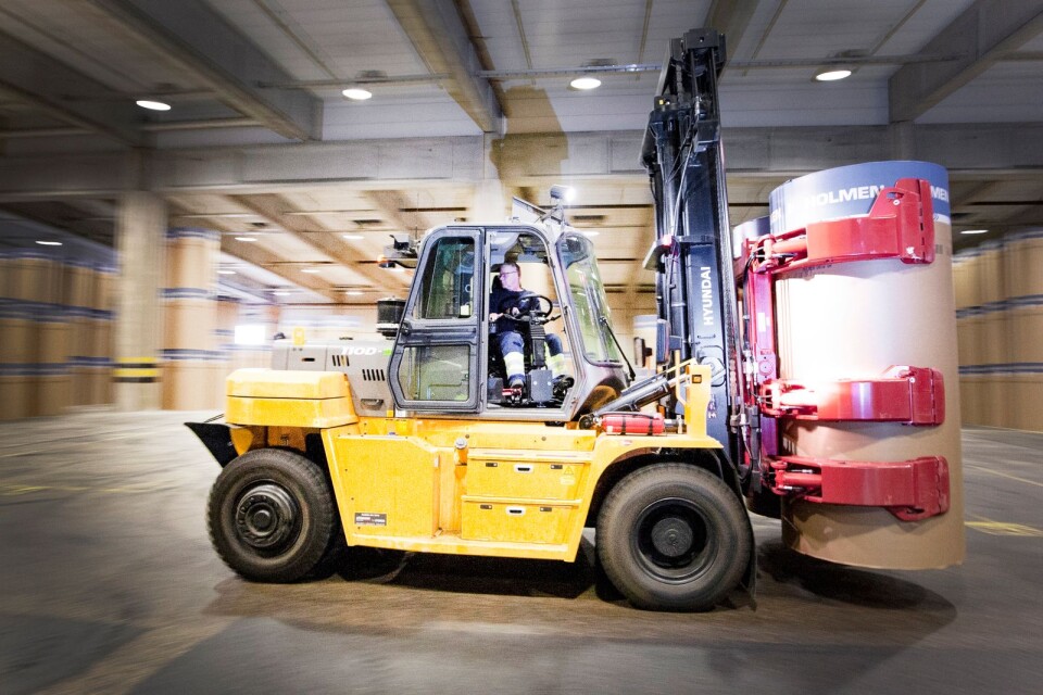 Kundanpassade maskiner med roterande förarplats innebär att Ottossons Truck i Norje stärker sin position på marknaden.