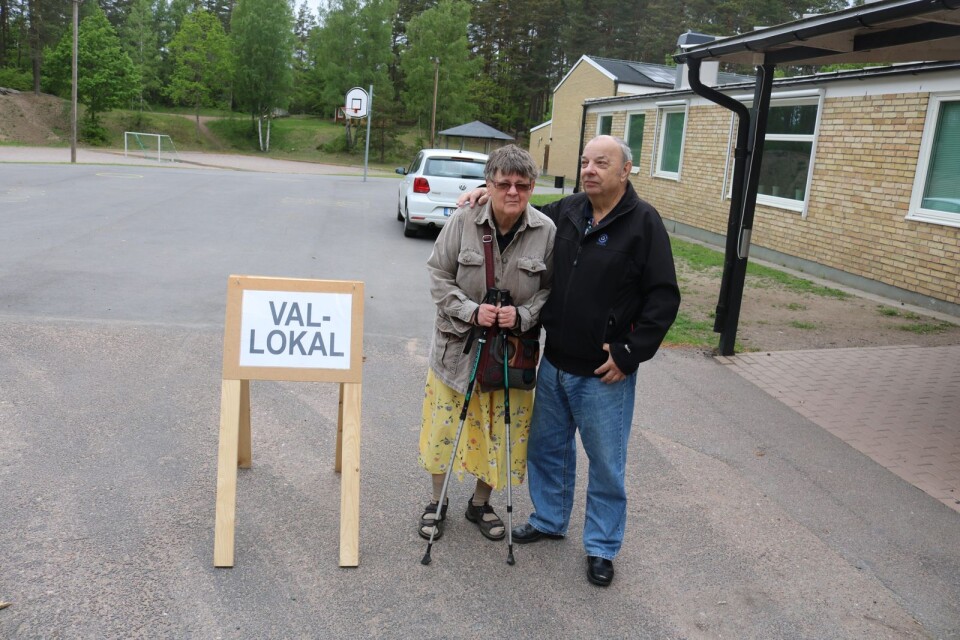 Lena och Gösta Franzén röstade i Pårydsskolan. För dem har miljöfrågan varit viktigast i valet.