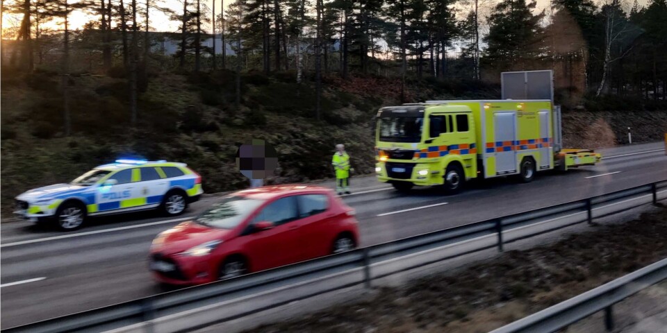Det var långa köer på riksväg 40 mellan Göteborg och Borås efter en trafikolycka.
