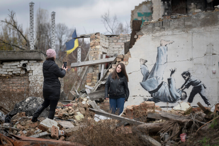 Banksy-verk intakt efter stöld i Ukraina