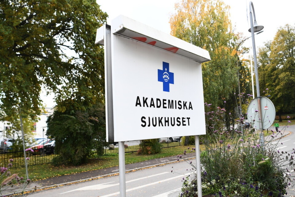 Akademiska sjukhuset i Uppsala fick ställa in 259 operationer under elva dagar i oktober på grund av materialbristen. Arkivbild.