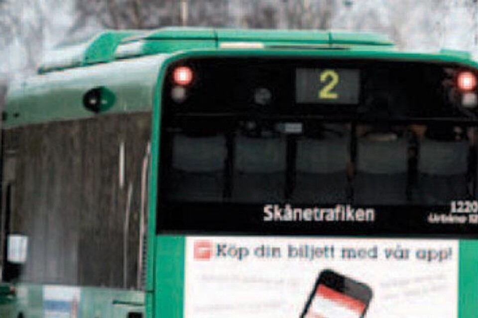 Boende på Österäng har rätt till och behov av en busslinje som tar upp alla resande runt området, skriver debattskribenten.