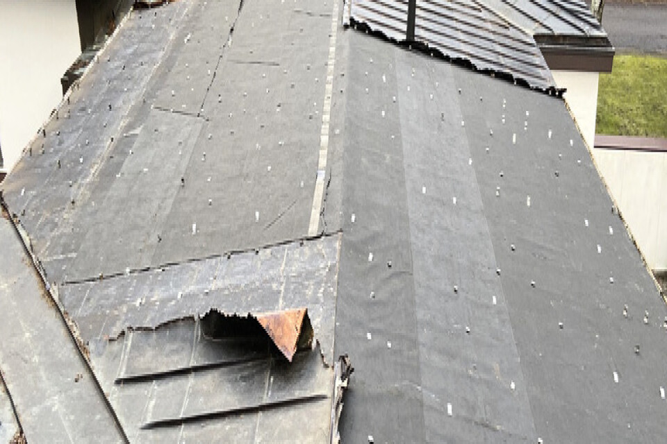 Ett koppartak på ett kapell utanför Jönköping har stulits. Det är den andra gången taket stjäls på kort tid.