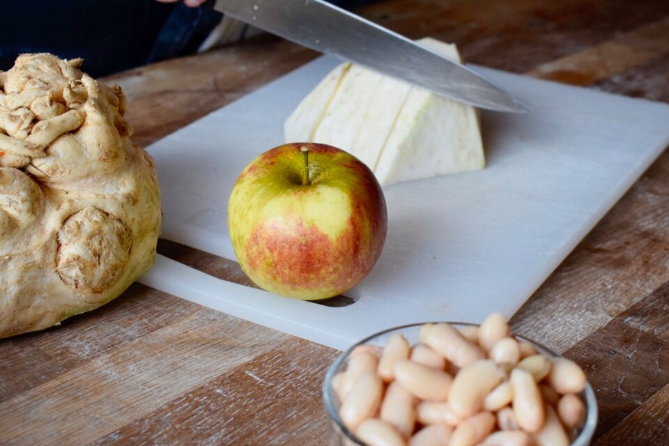 Good autumn flavours – celeriac, apple and onion.