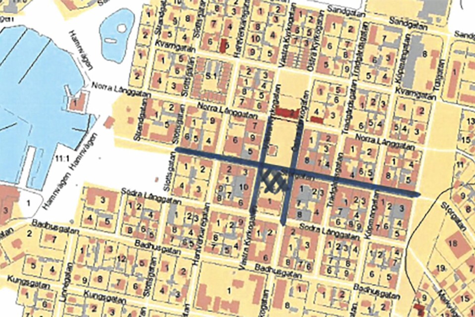 P-skiveområdet från den 1 september. I dag gäller inte kravet på P-skiva på Östra Kyrkogatan eftersom det är gågata (det högra svarta strecket).