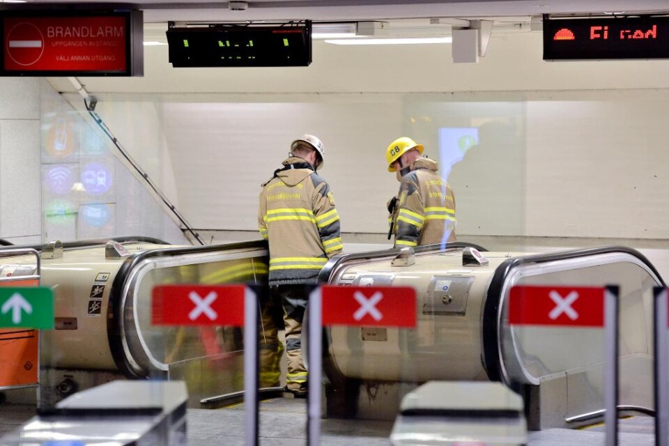 På fem år har antalet rapporterade olyckor med personskador i Stockholms tunnelbana blivit tre gånger så många. Hittills i år har 33 personer fått föras till sjukhus med ambulans, skriver DN. Efter en allvarlig olycka förra helgen då en kvinna fastnade