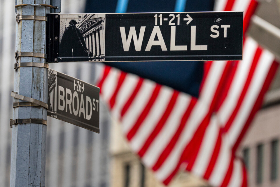 Investerarna på Wall Street reagerade på centralbankens oro över inflationen.