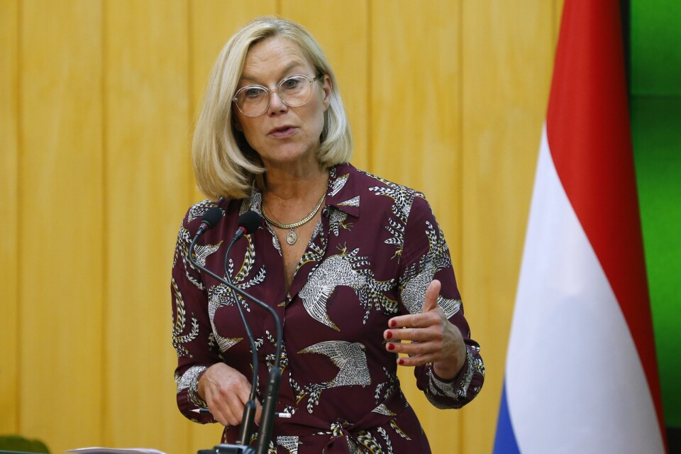 Nederländernas utrikesminister Sigrid Kaag tvingades avgå på torsdagen. En majoritet i parlamentet anser att hon misskötte evakueringen från Afghanistan förra månaden. Arkivbild.