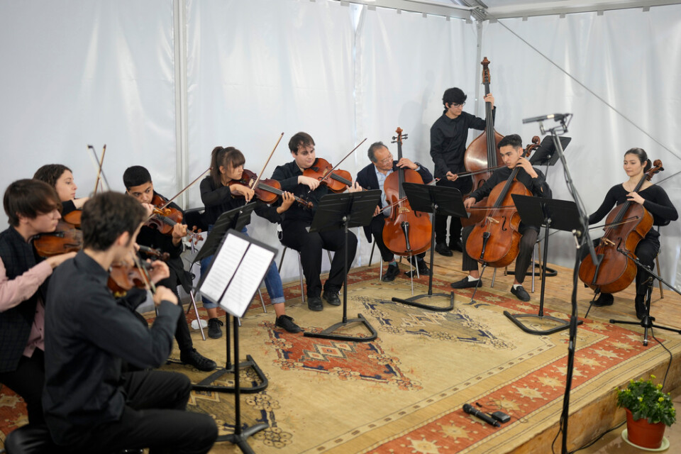 I fjol spelade cellisten Yo-Yo Ma i Lissabon tillsammans med elever från Anim och portugisiska musikstudenter. Arkivbild.