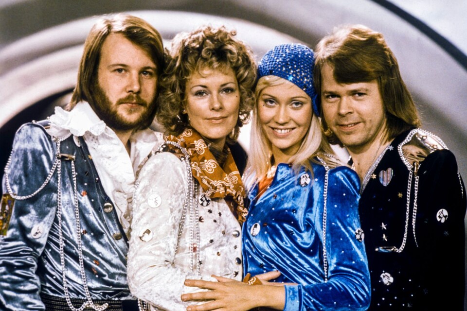 Abba, från vänster Benny Andersson, Anni-Frid Lyngstad, Agnetha Fältskog och Björn Ulvaeus, efter vinsten i melodifestivalen med låten Waterloo 1974.