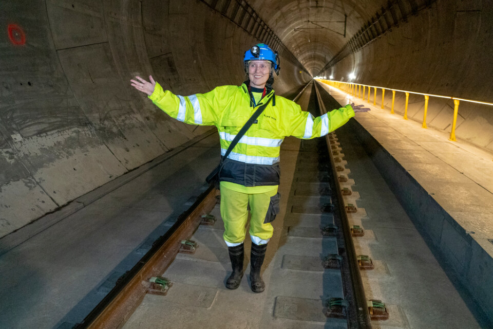 Projektledaren Anne Kathrine Kalager visar stolt upp den nya tunneln.