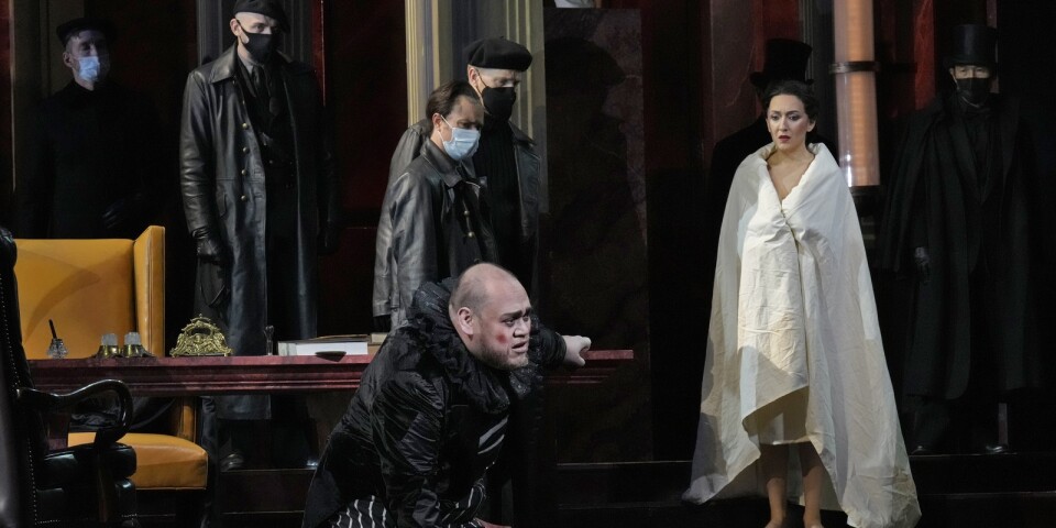 Rigoletto, som livesänd opera från the Metropolitan.