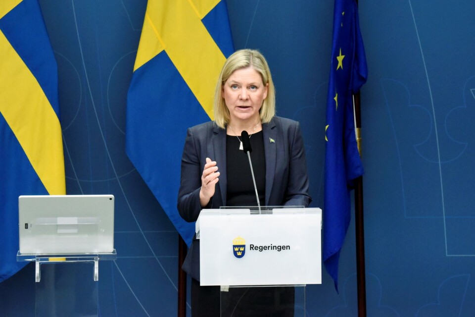 Under måndagens presskonferens om de nya pandemirestriktionerna fick statsminister Magdalena Andersson (S) även svara på frågor om hur hon resonerade kring sin roll i anlitandet av det omdiskuterade städbolaget.