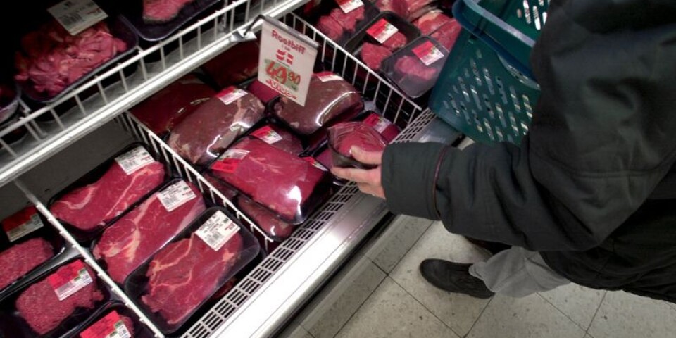 Ny köttstöld från lokal butik – fyllde kasse och smet