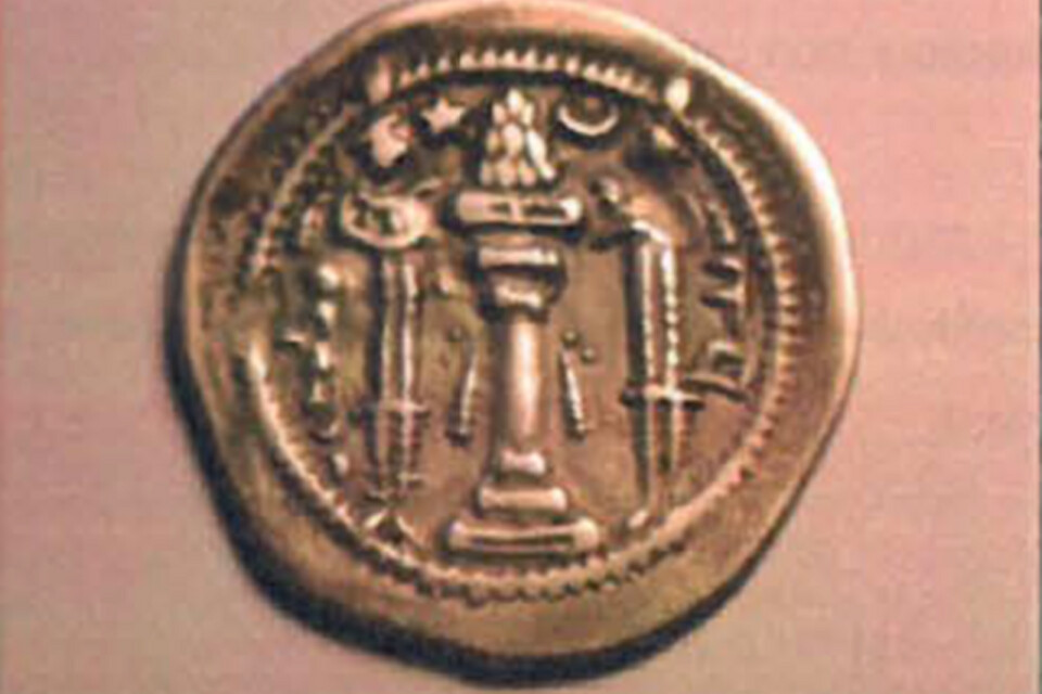 Här är det tusenåriga myntet som hittades i Kallinge.
