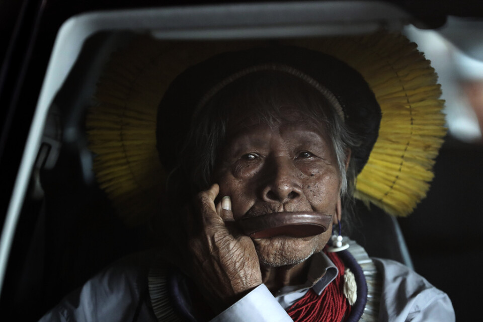 Brasilianske indianledaren Raoni Metuktire tillhör de nominerade till årets Sacharov-pris från EU-parlamentet. Han är även nominerad till Nobels fredspris. Arkivfoto.