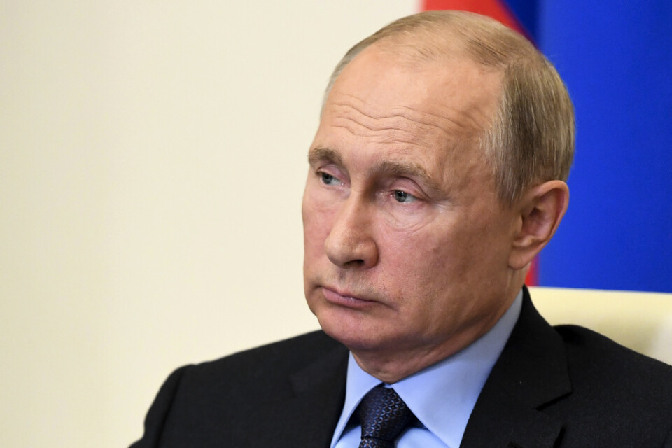 Rysslands president Vladimir Putin lovar hjälp till Dagestan.